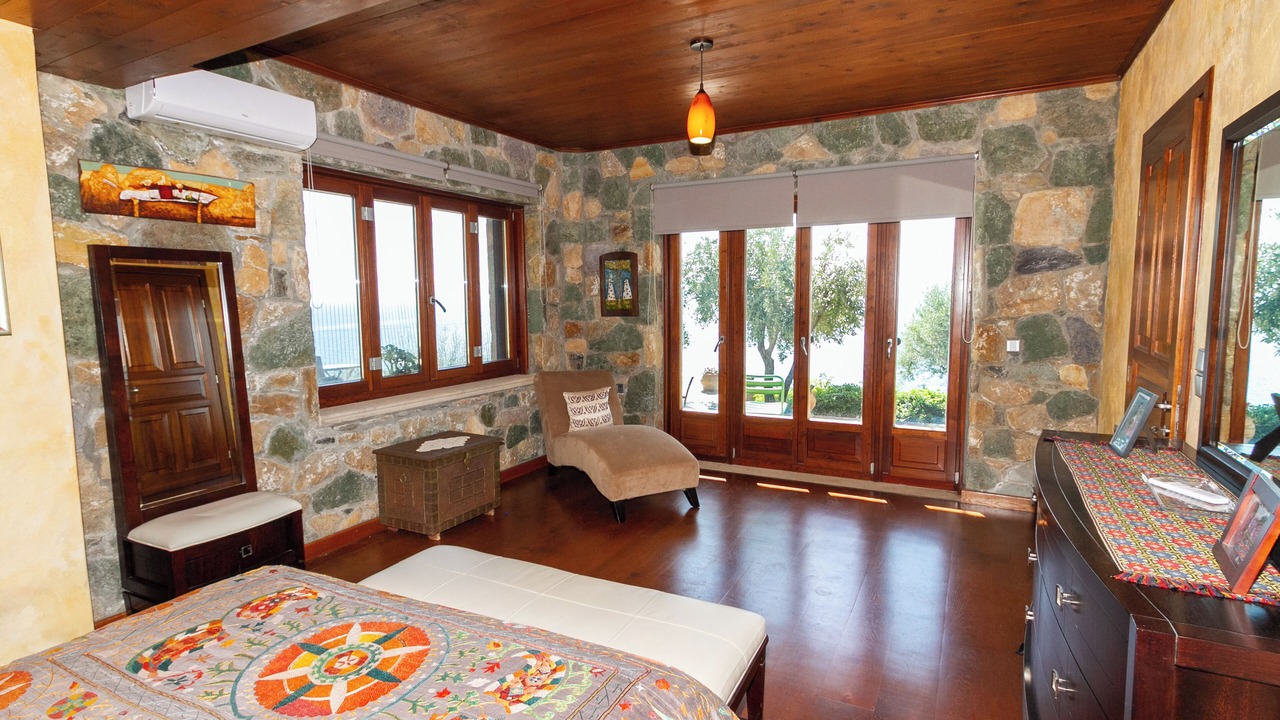 Photo of Bedroom in Loutra Edipsou