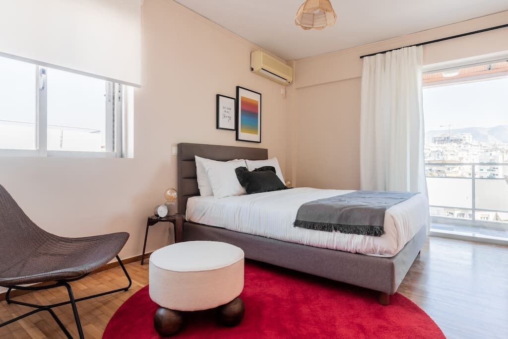 Photo of Bedroom in Alimos