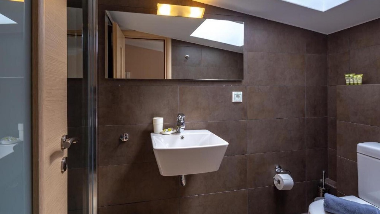 Photo of Bathroom in Agios Dimitrios