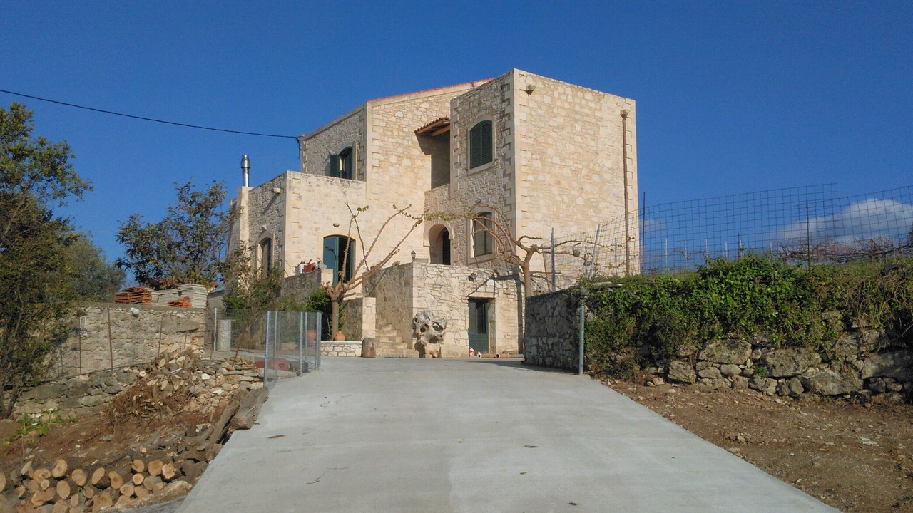 Photo of Outdoor in Margarites