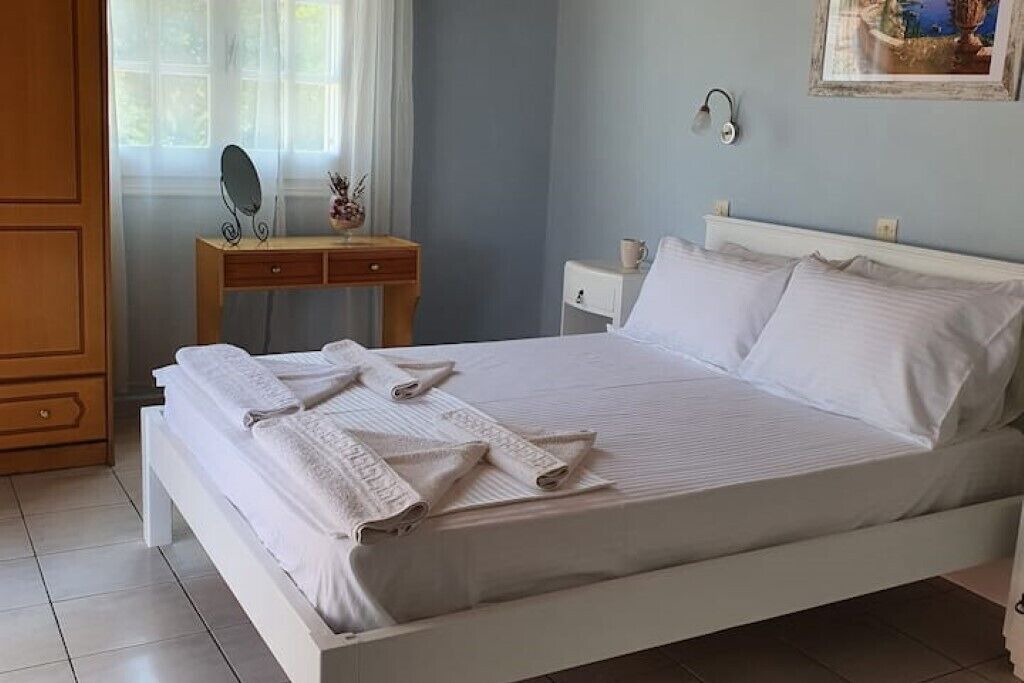 Photo of Bedroom in Almiros Beach