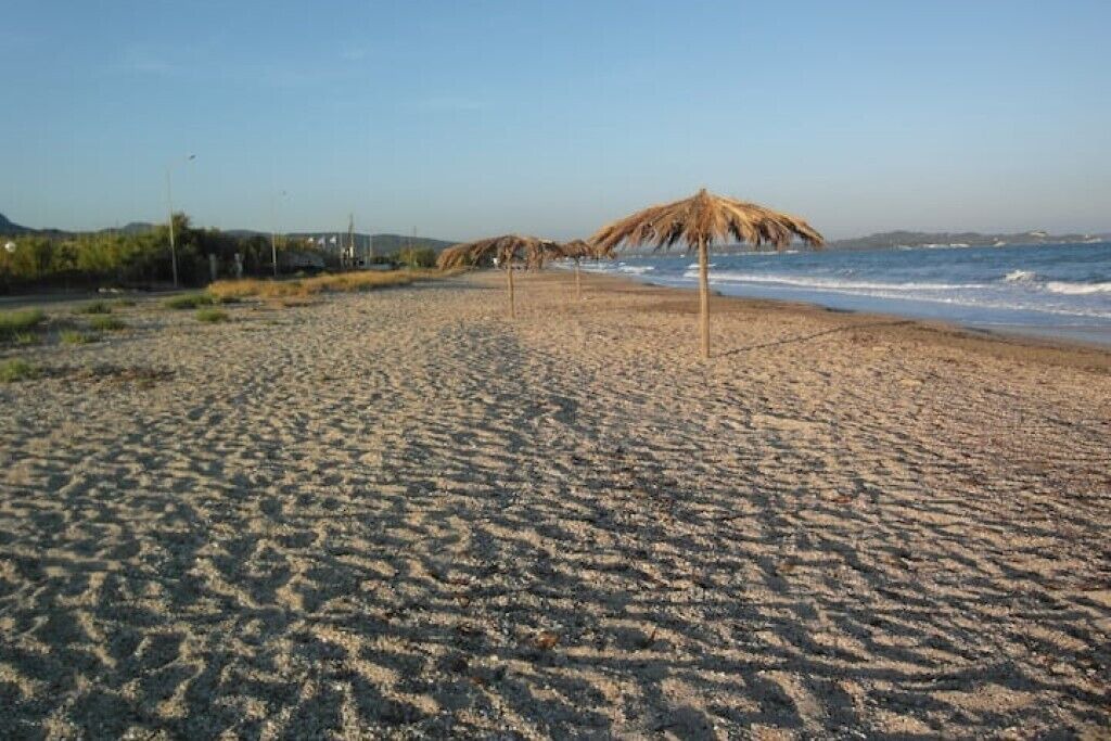 Photo of Others in Almiros Beach