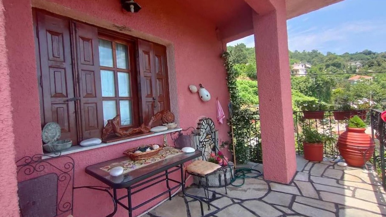 Photo of Patio Balcony in Makrirrakhi