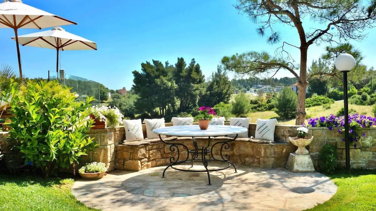 Photo of Outdoor in Sane