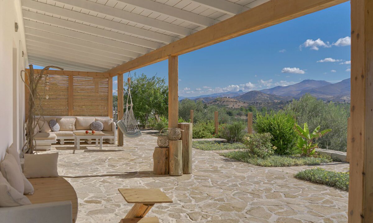 Photo of Patio Balcony in Pitsidia