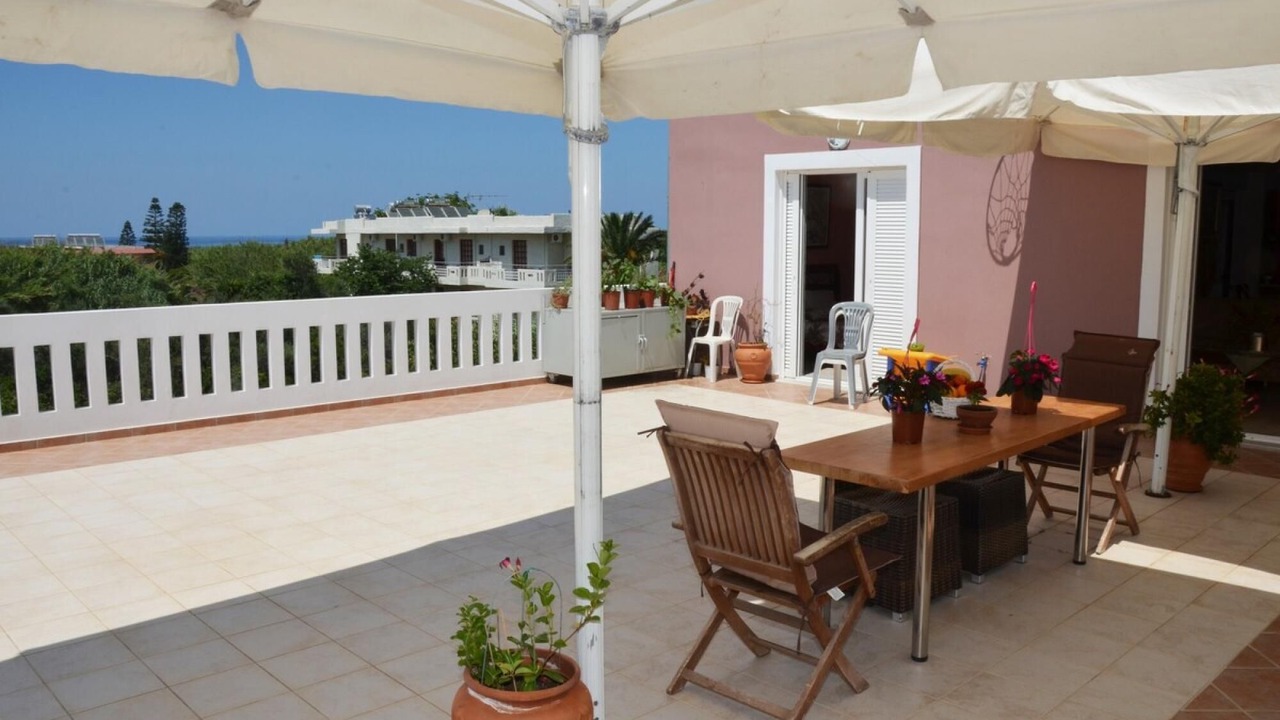 Photo of Outdoor in Gerani