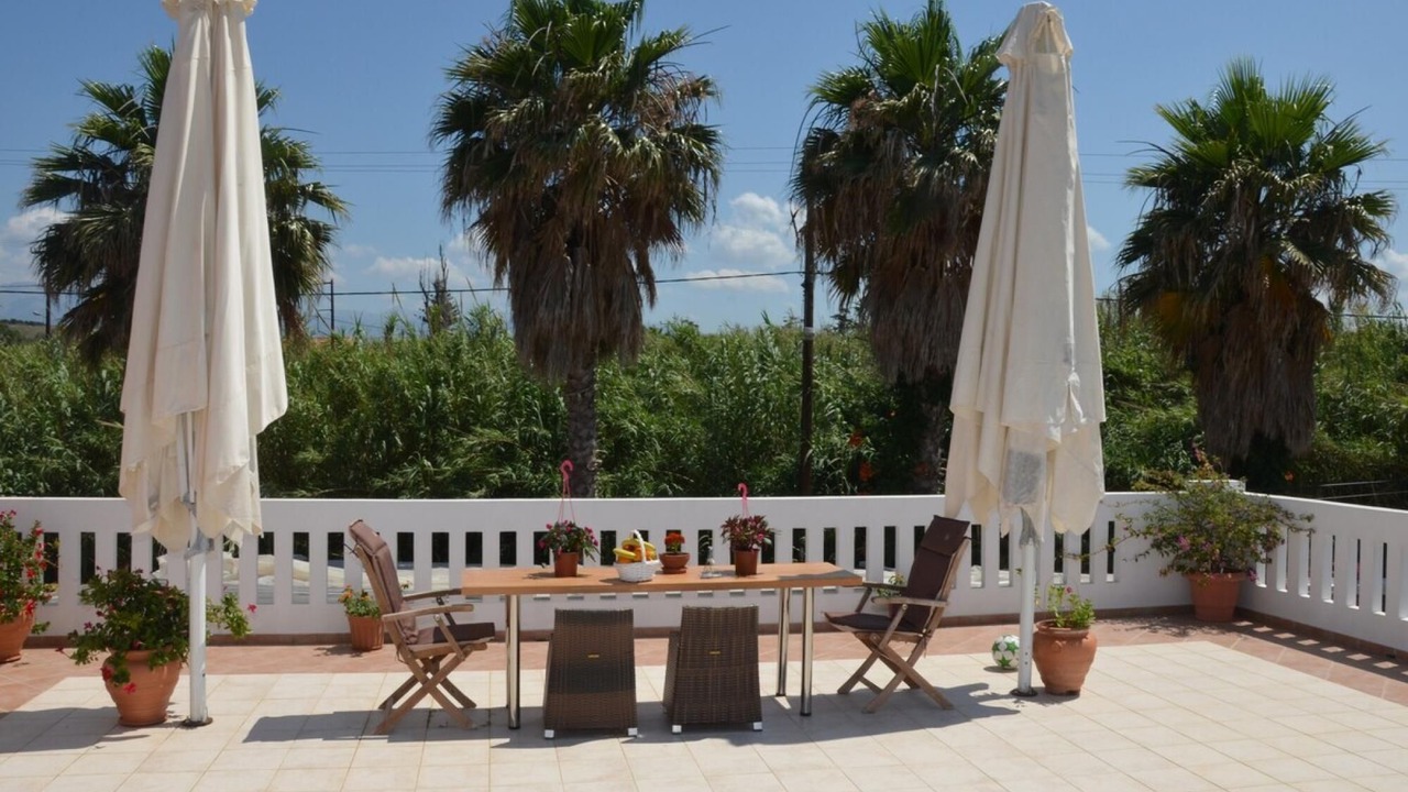 Photo of Outdoor in Gerani