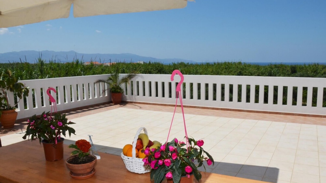 Photo of Outdoor in Gerani