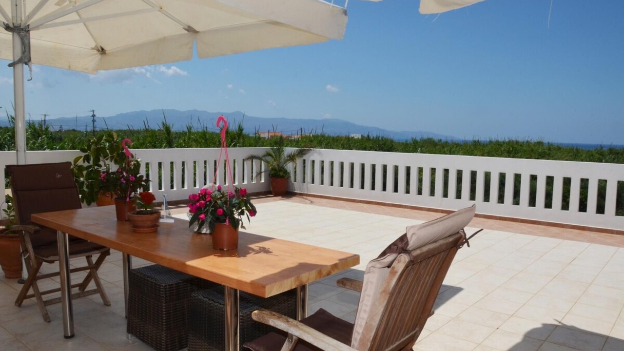 Photo of Outdoor in Gerani