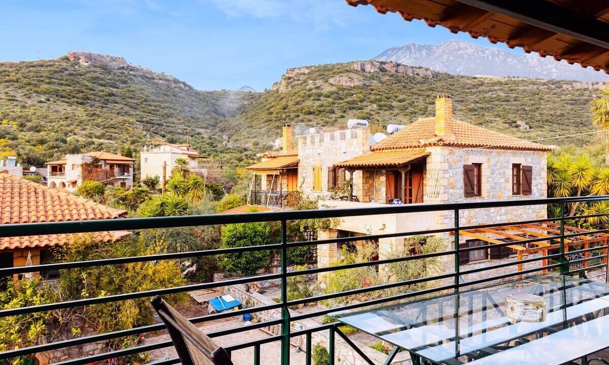 Photo of Patio Balcony in Lefktro