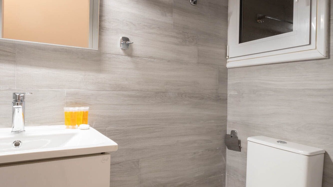 Photo of Bathroom in Ano Kipseli