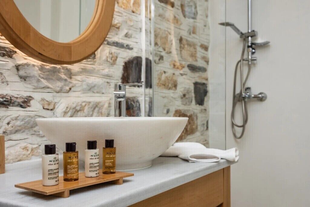 Photo of Bathroom in Naxos