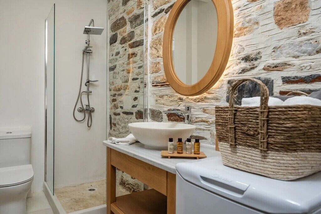 Photo of Bathroom in Naxos