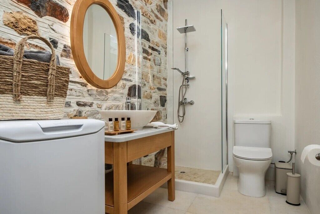 Photo of Bathroom in Naxos