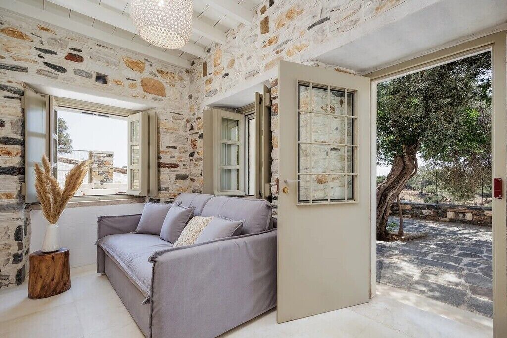 Photo of Livingroom in Naxos