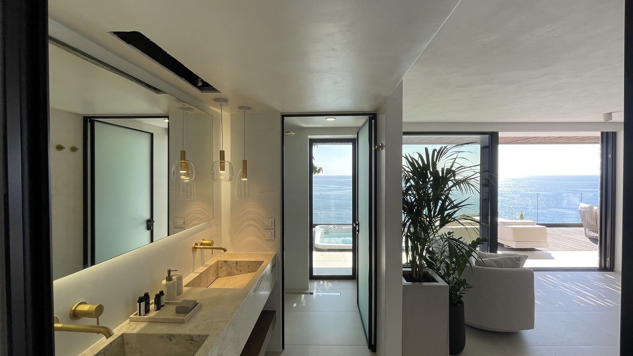 Photo of Bathroom in Achlia