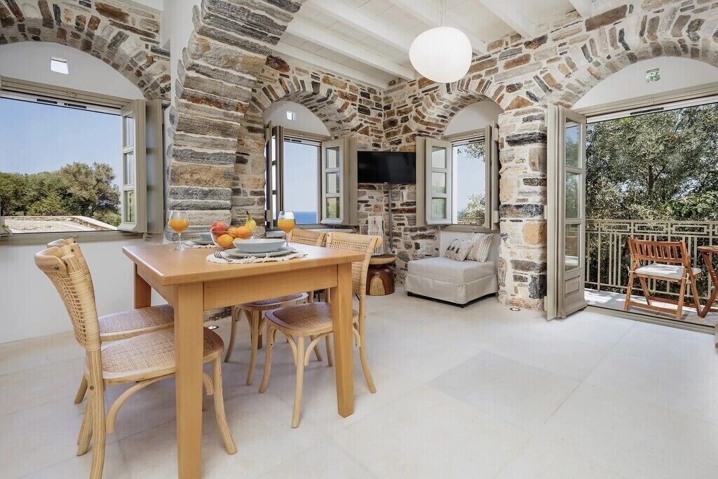 Photo of Livingroom in Naxos