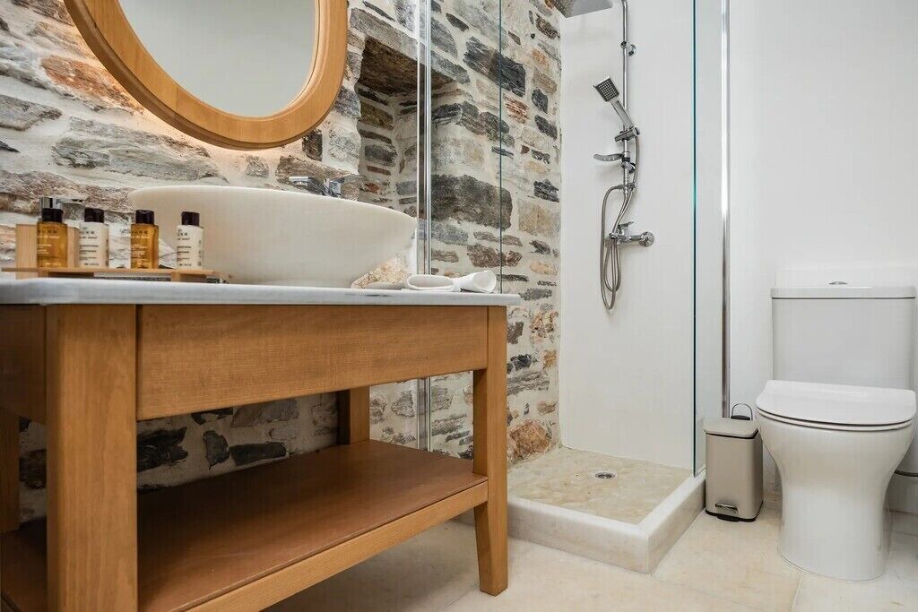 Photo of Bathroom in Naxos