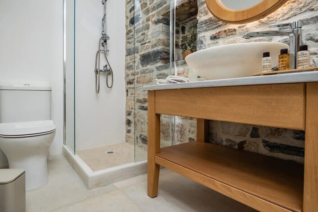 Photo of Bathroom in Naxos