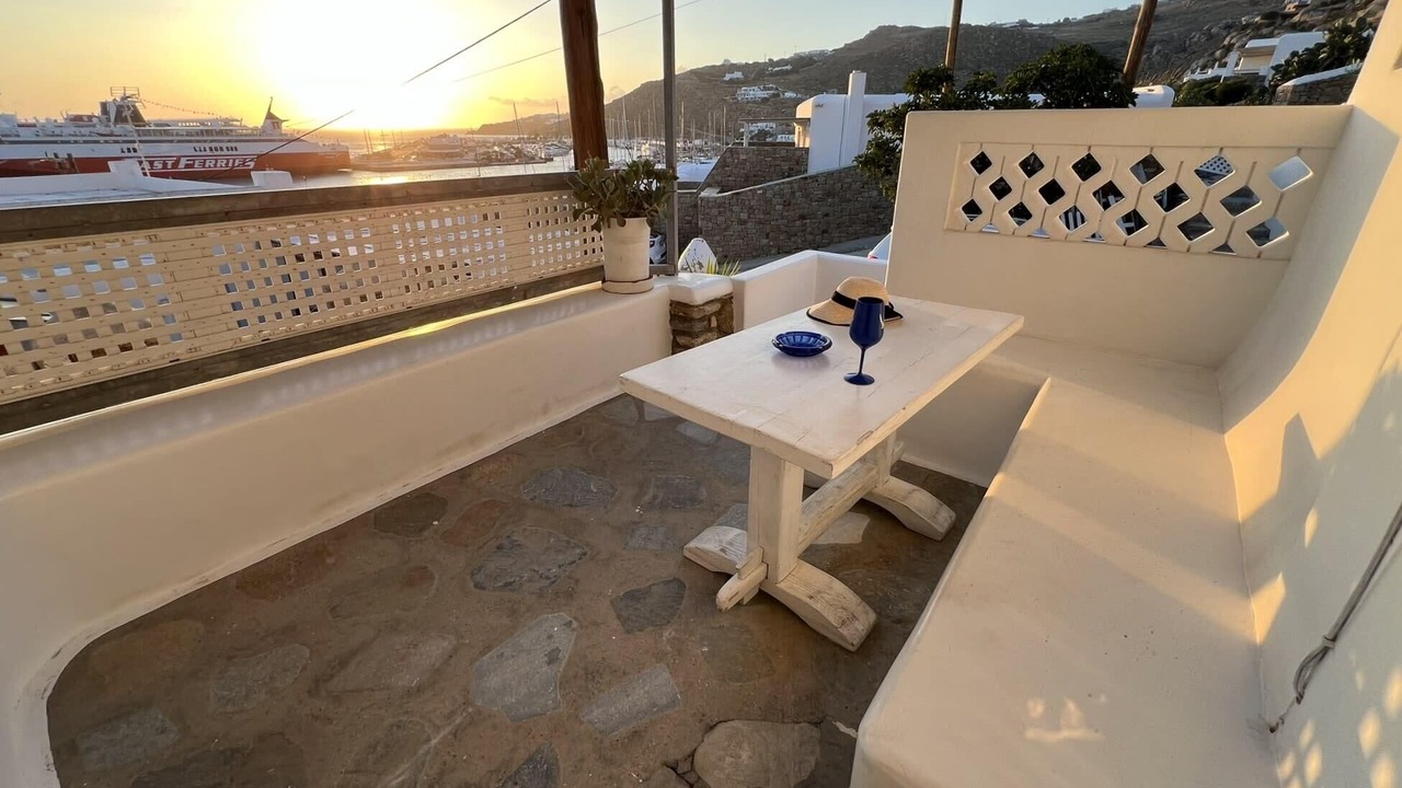Photo of Outdoor in Tourlos