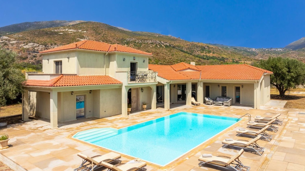 Photo of Outdoor in Kateleios
