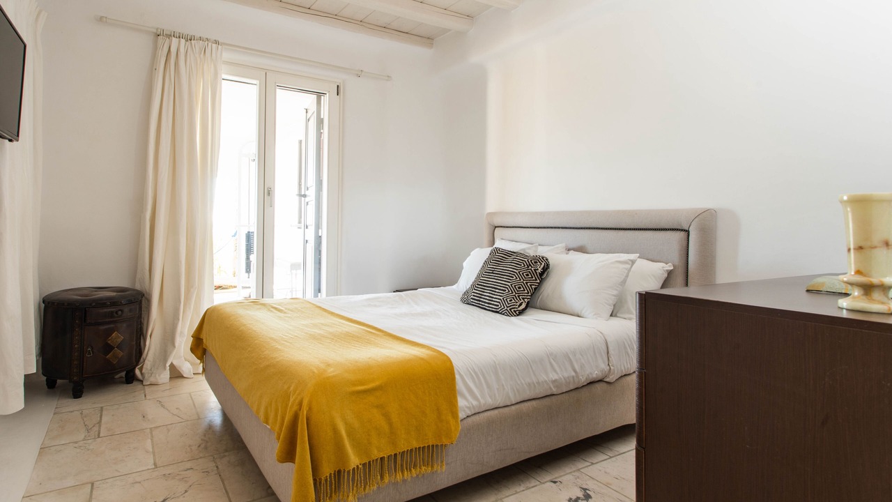 Photo of Bedroom in Tourlos
