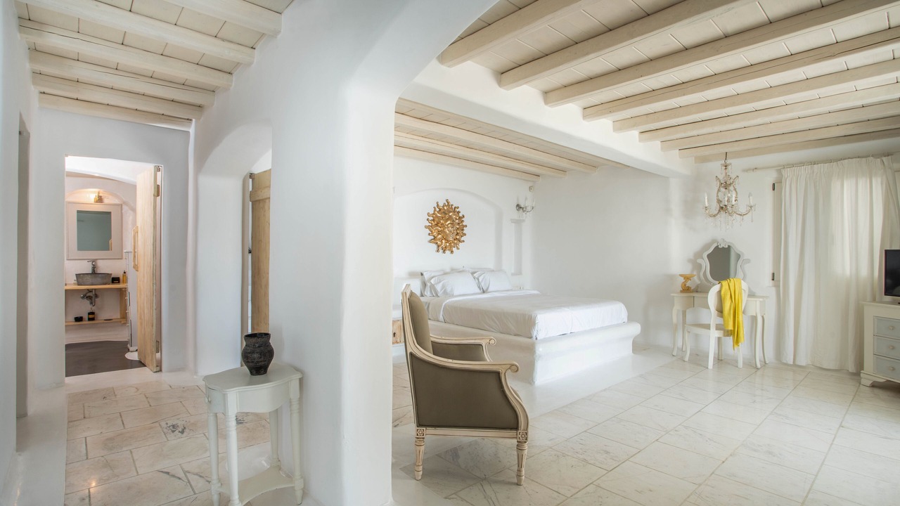 Photo of Bedroom in Tourlos