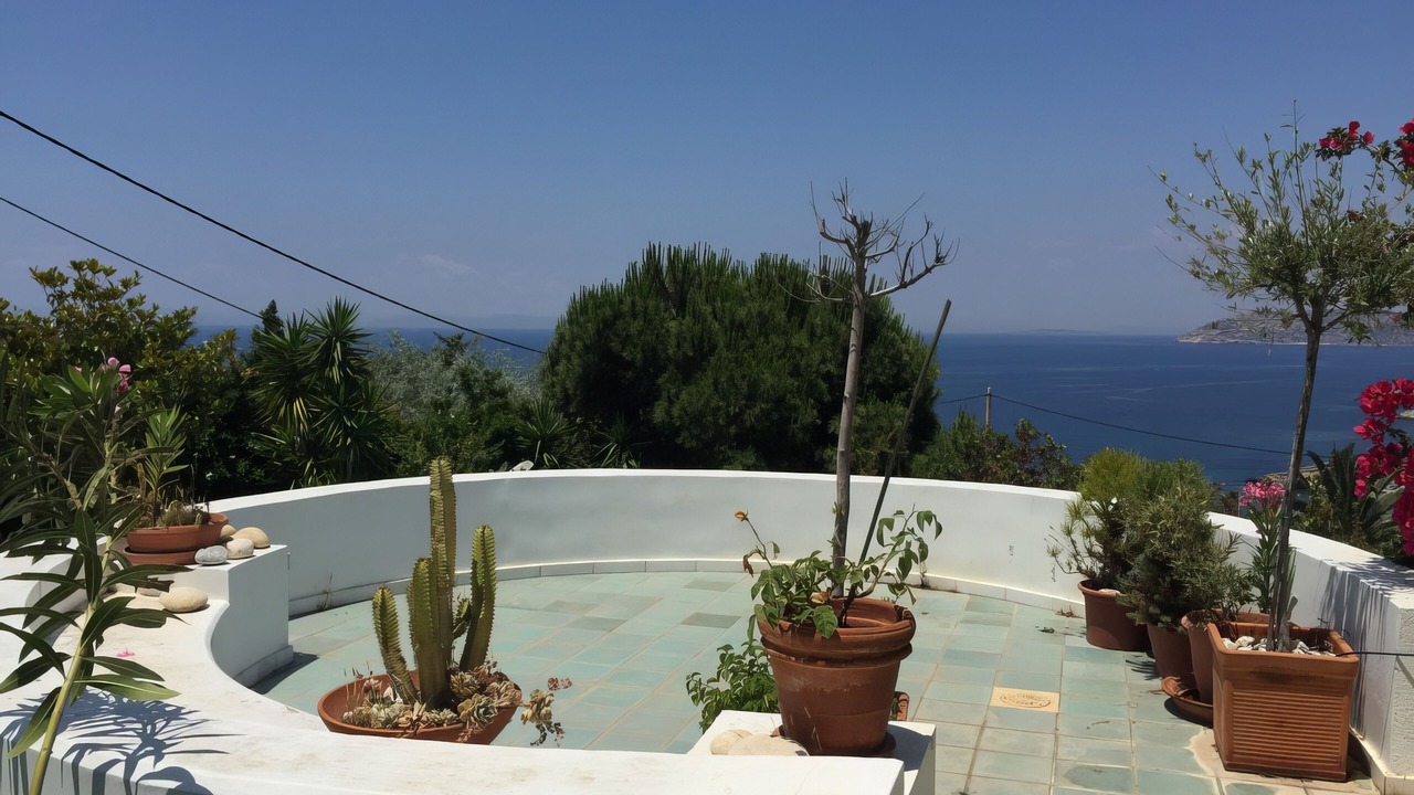 Photo of Patio Balcony in Palaia Fokaia