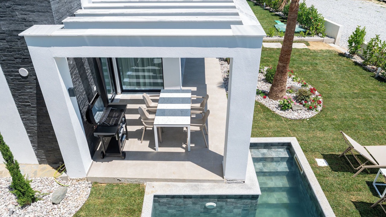 Photo of Patio Balcony in Paralia Ofryniou