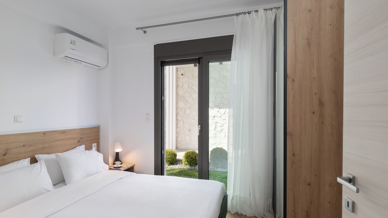 Photo of Bedroom in Paralia Ofryniou