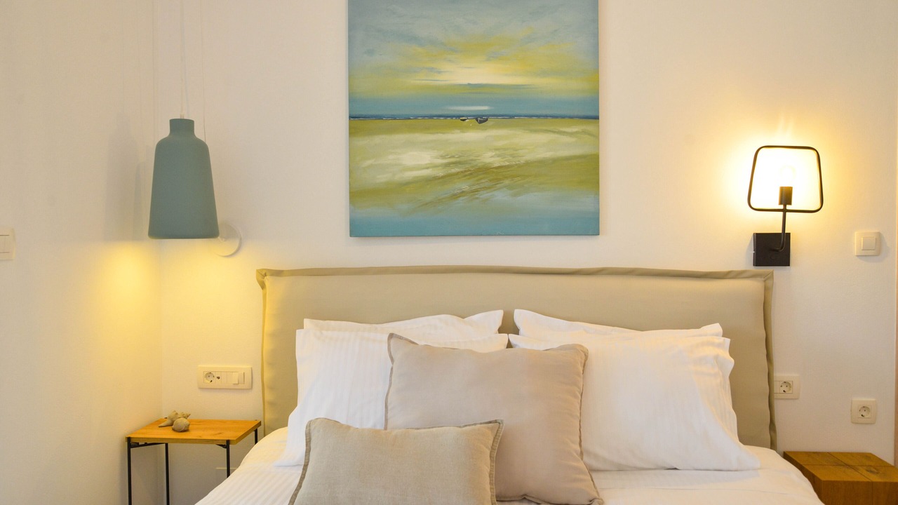 Photo of Bedroom in Milos