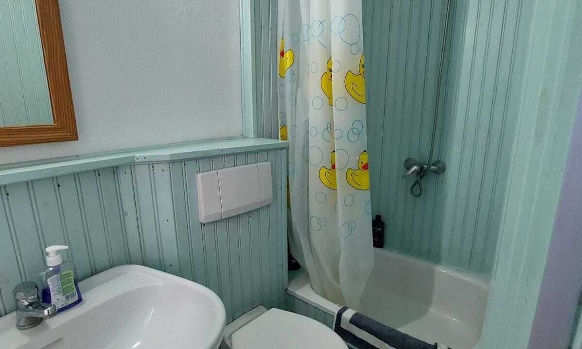 Photo of Bathroom in Glossa