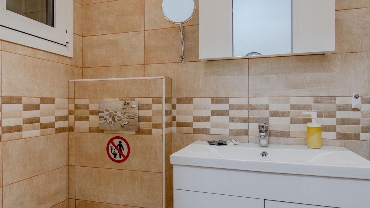 Photo of Bathroom in Kallithea