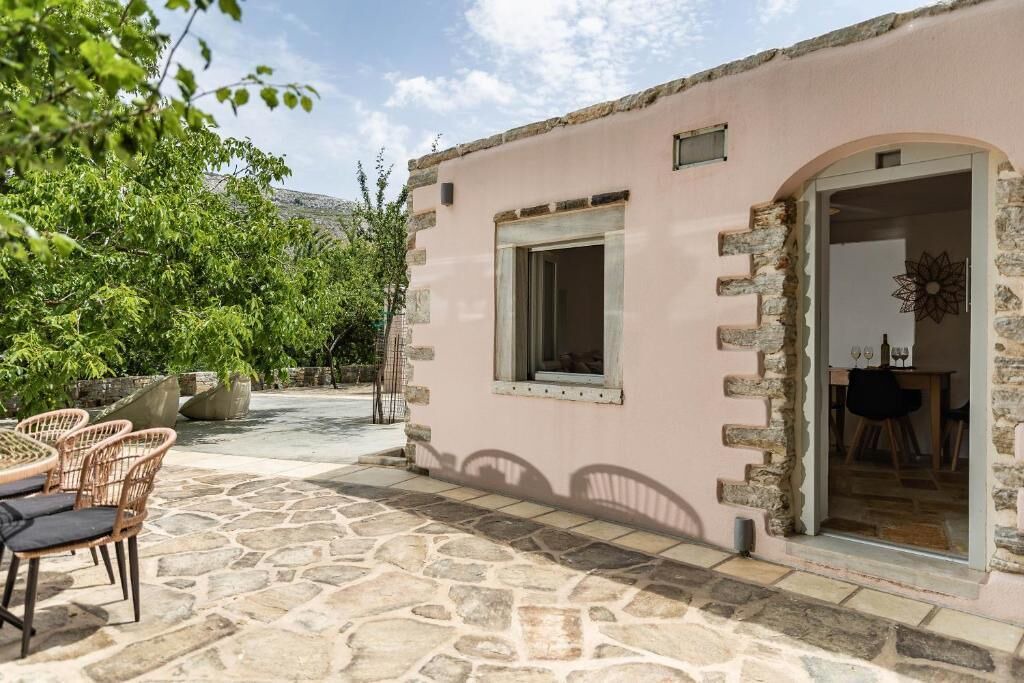 Photo of Outdoor in Aperathos