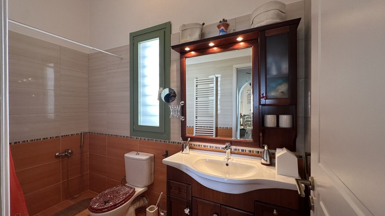 Photo of Bathroom in Kipri