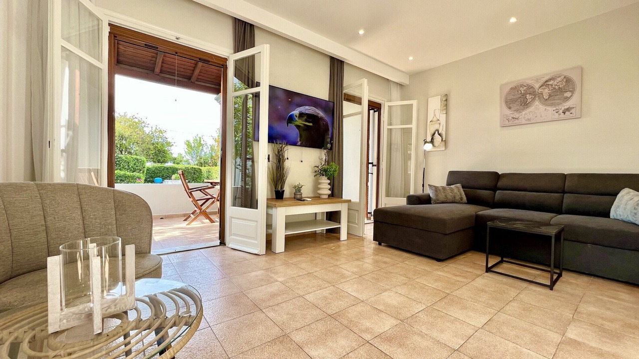 Photo of Livingroom in Acharavi