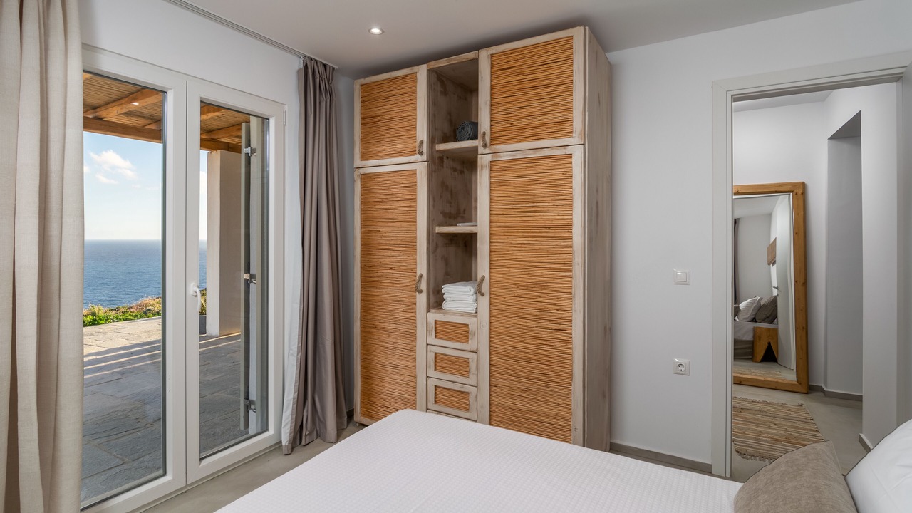 Photo of Bedroom in Milos