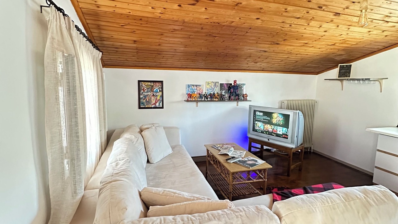 Photo of Livingroom in Kropia