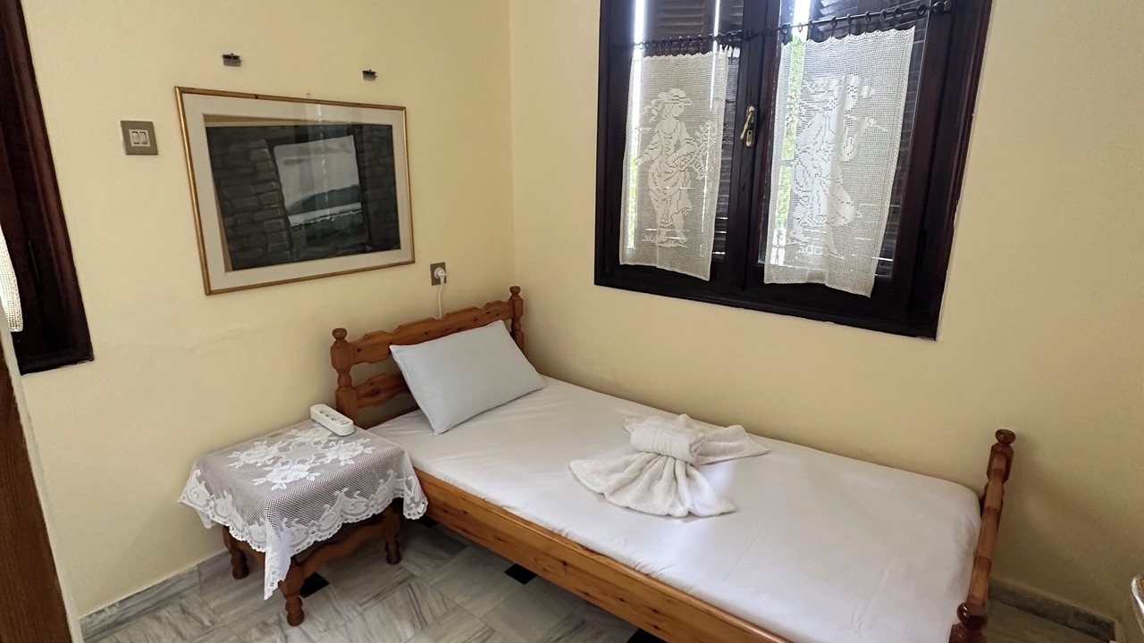 Photo of Bedroom in Oropos