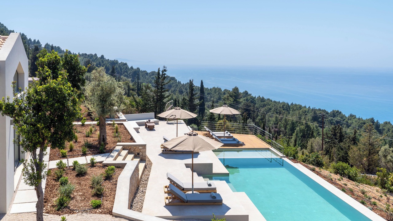 Photo of Outdoor in Evgiros
