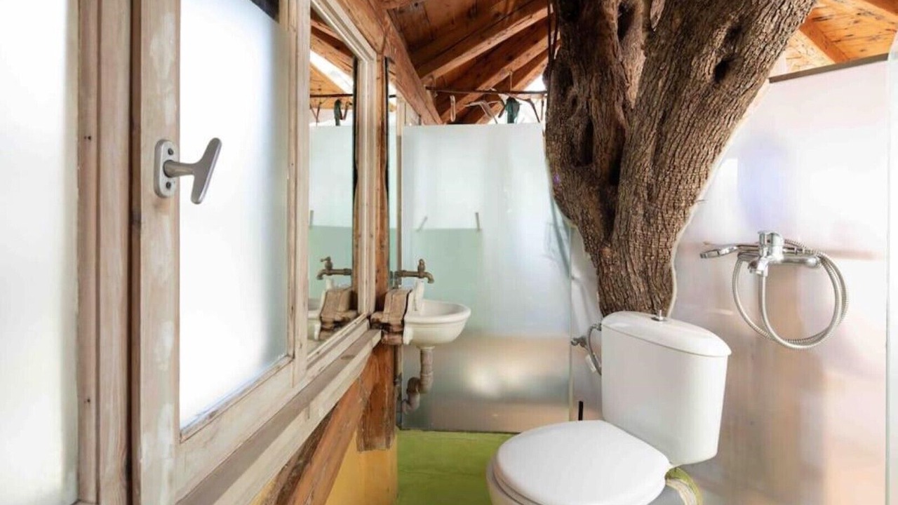 Photo of Bathroom in Skala