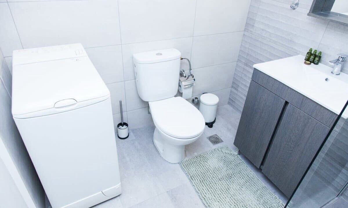 Photo of Bathroom in Ampelokipoi