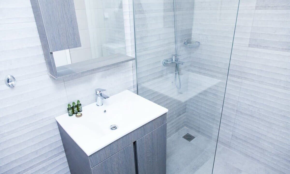 Photo of Bathroom in Ampelokipoi