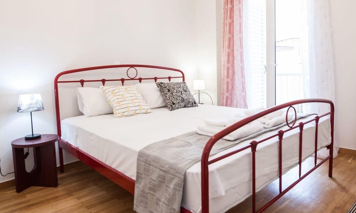 Photo of Bedroom in Omonia