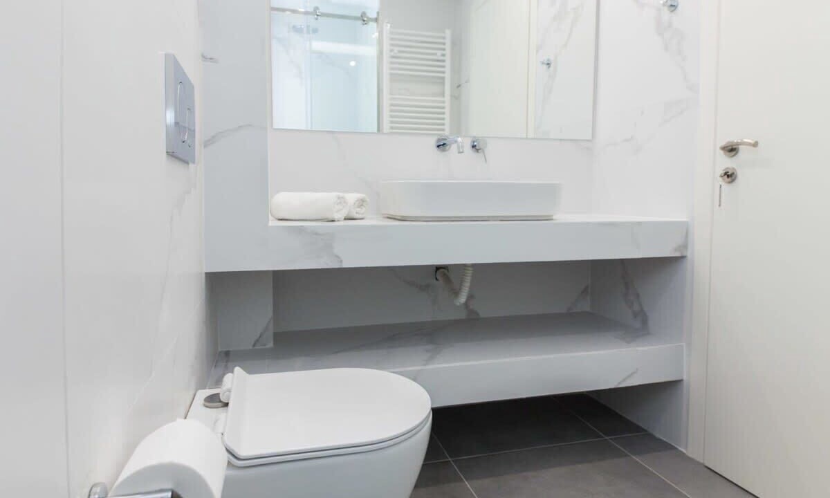 Photo of Bathroom in Marousi