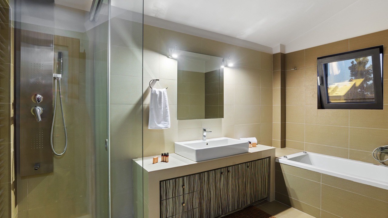Photo of Bathroom in Makrys Tichos