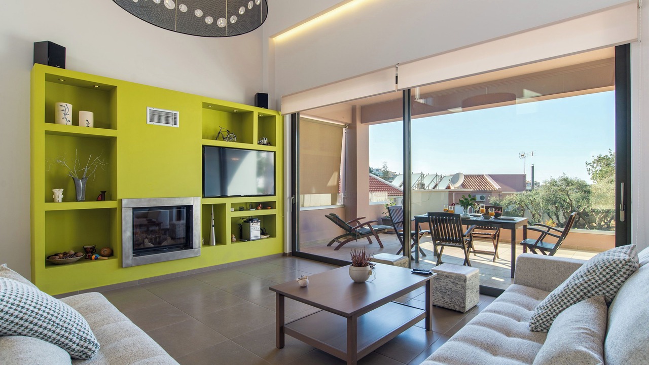 Photo of Livingroom in Makrys Tichos