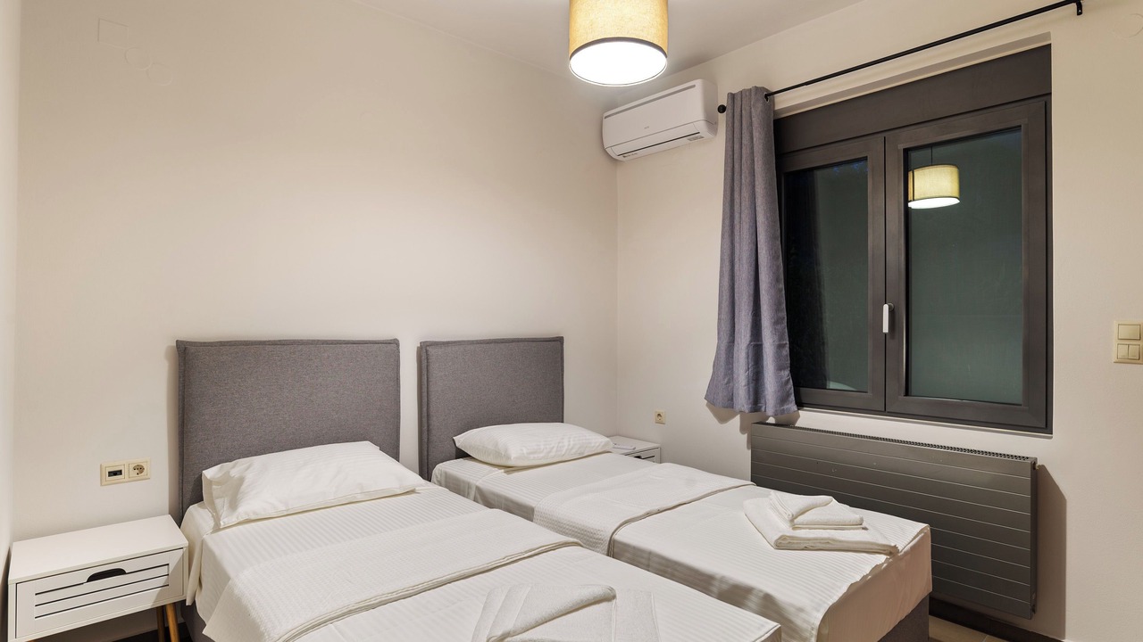 Photo of Bedroom in Makrys Tichos
