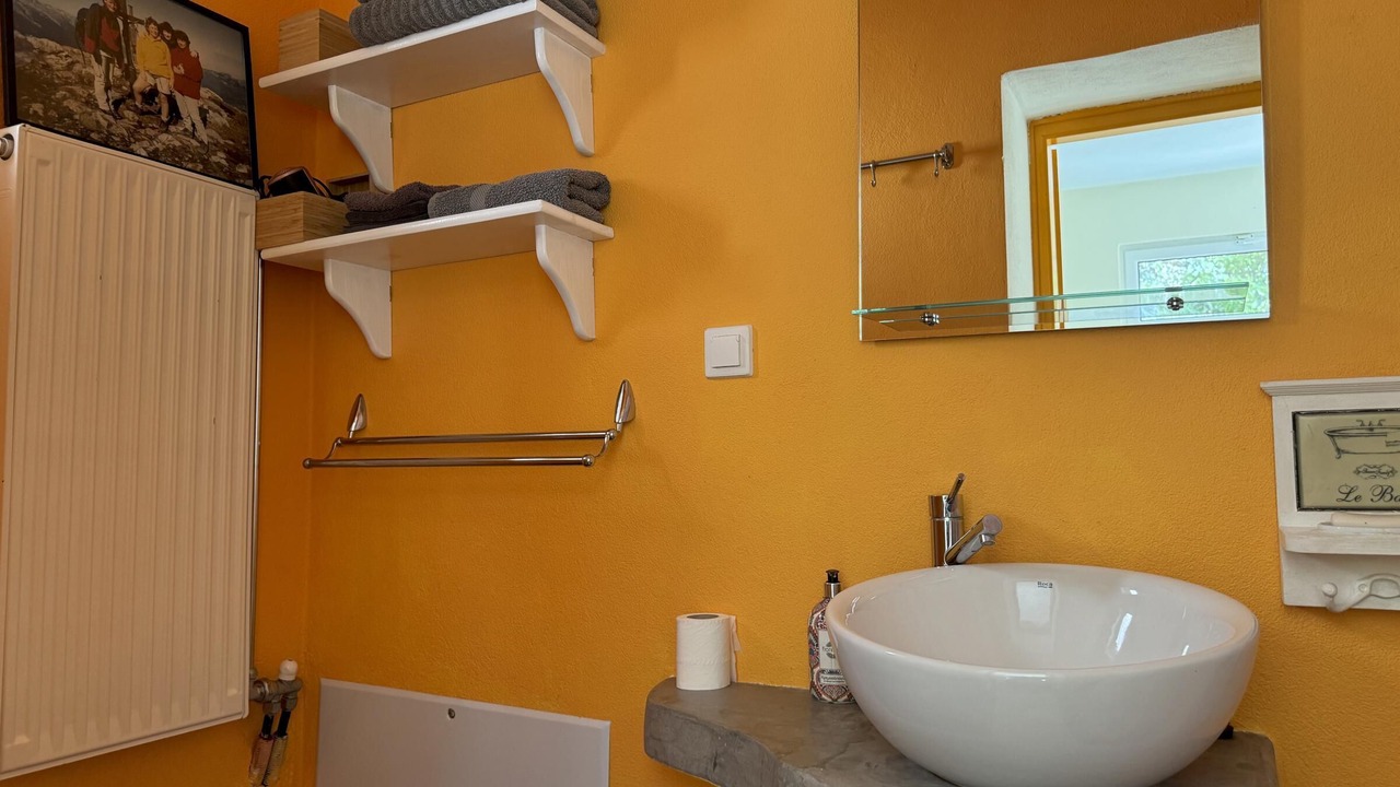 Photo of Bathroom in Neratzia
