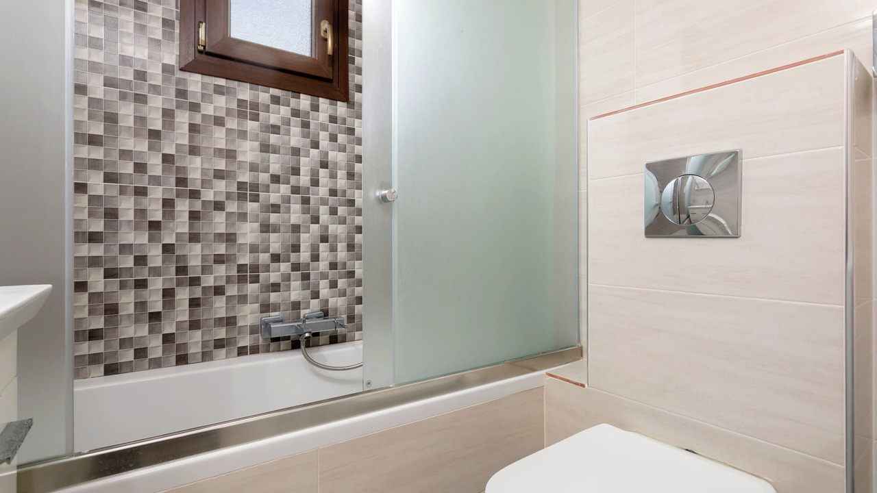 Photo of Bathroom in Elation